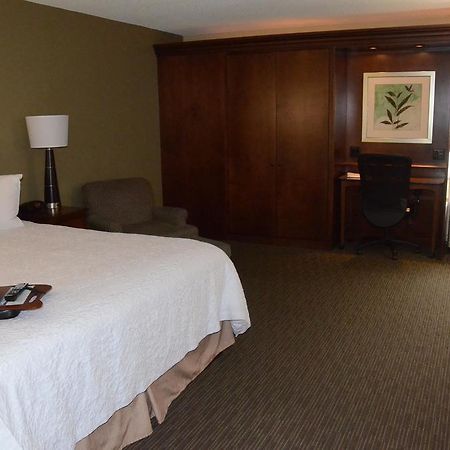 Hampton Inn Абингдън Екстериор снимка