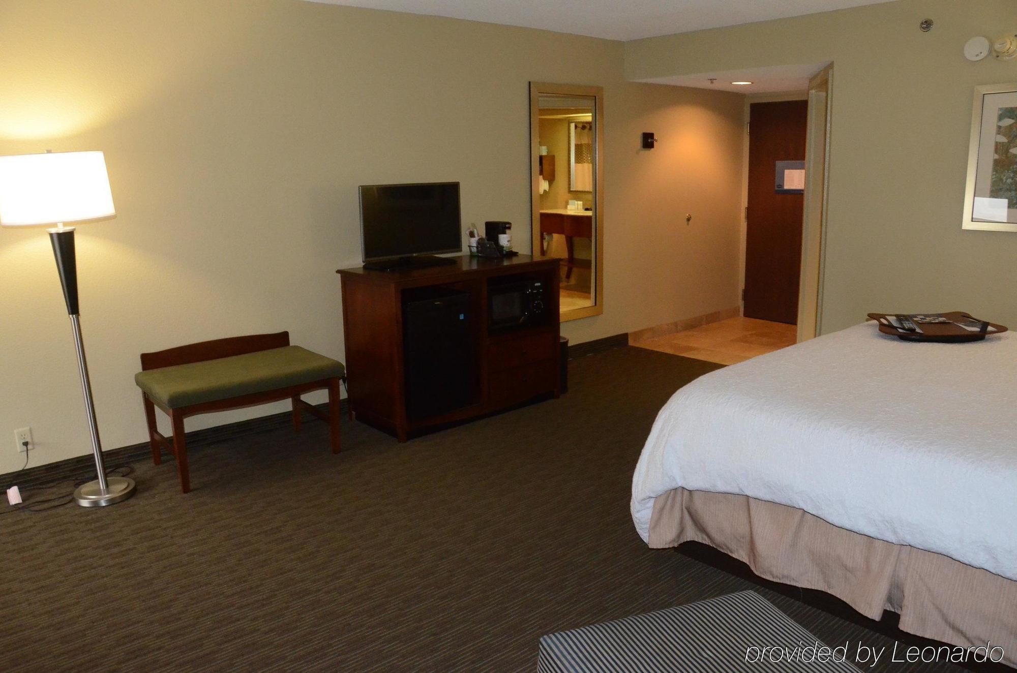 Hampton Inn Абингдън Екстериор снимка